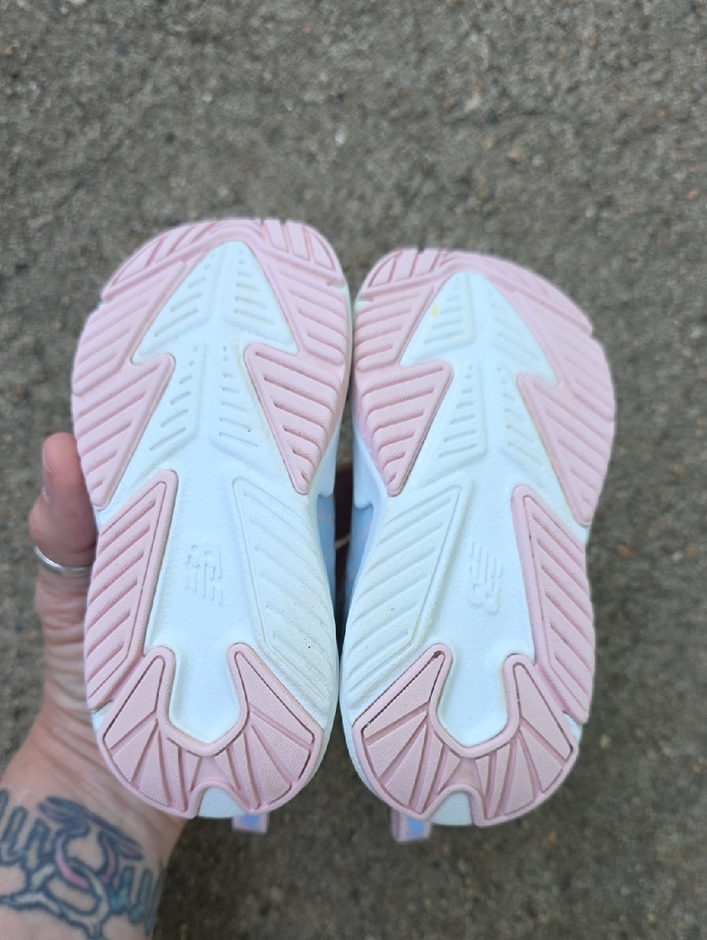 New Balance Rave Run v2 Bungee Lace With Top Strap - Picture 8 of 11